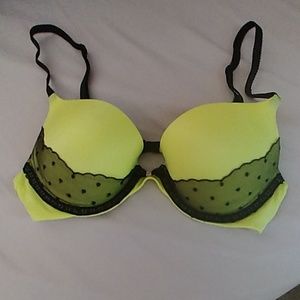 Victoria Secret Very Sexy Push up